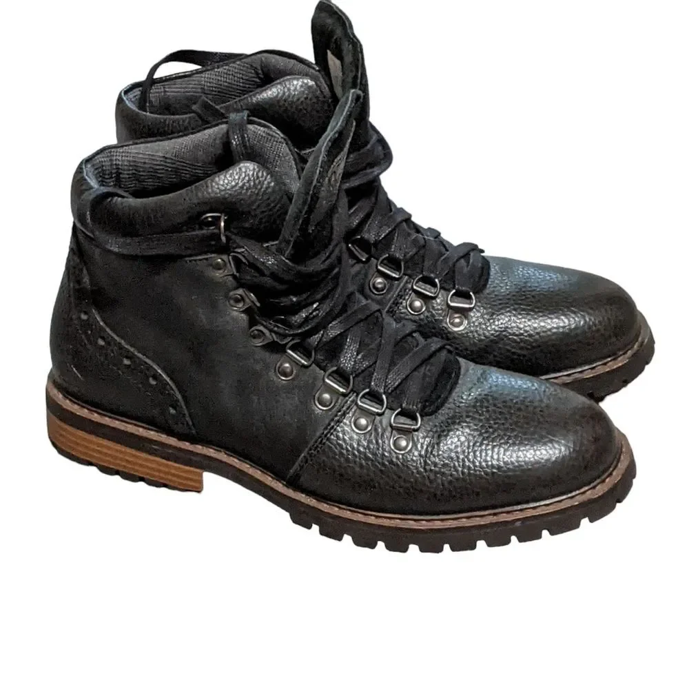 Penguin black leather lace up chukka round toe ankle boots logo men's size 8